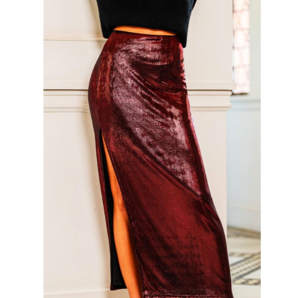 NEW Cupshe Red Wine Metallic Knit Maxi Skirt Side Slit Lined Holiday Party Chic